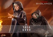 Predator Sixth Scale Figure Set Thia and Bud 29cm