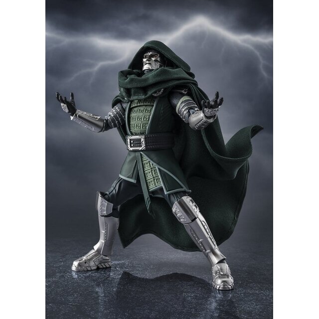Marvel S.H.Figuarts Doctor Doom (Avengers: Doomsday) Action Figure 16cm