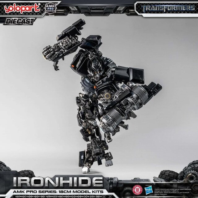 Transformers (2007) AMK PRO Series Plastic Model Kit Ironhide 18cm