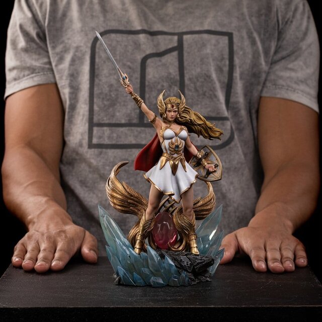 Masters of the Universe Art Scale Statue 1/10 She-Ra Unleashed 31 cm