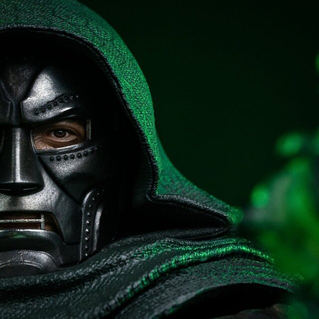 Avengers: Doomsday Legacy Replica Statue 1/4 Doctor Doom
