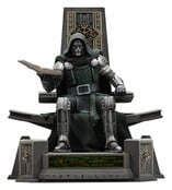 Avengers: Doomsday Art Scale Statue 1/10 Doctor Doom on Throne 22 cm