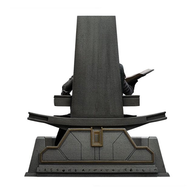 Avengers: Doomsday Art Scale Statue 1/10 Doctor Doom on Throne 22 cm