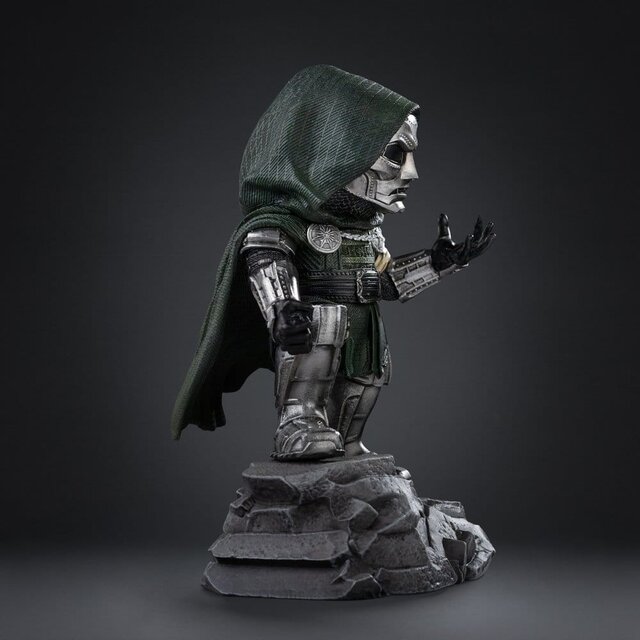 Avengers: Doomsday MiniCo Statue Doctor Doom 15 cm