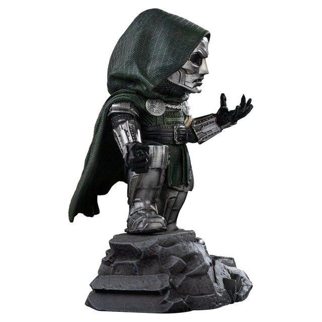 Avengers: Doomsday MiniCo Statue Doctor Doom 15 cm