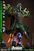 Avengers: Doomsday Movie Masterpiece 1/6 Doctor Doom Action Figure 31cm
