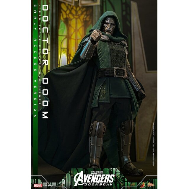Avengers: Doomsday Movie Masterpiece 1/6 Doctor Doom Action Figure 31cm