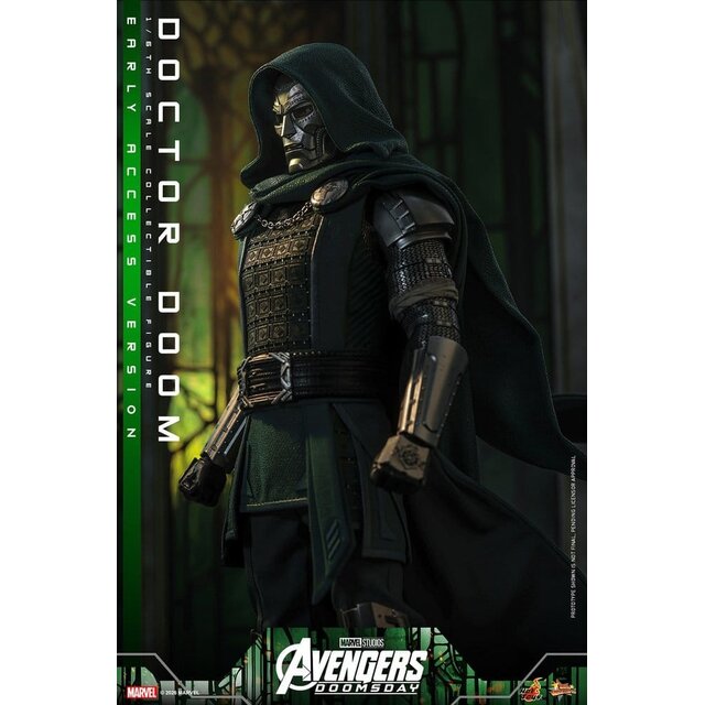 Avengers: Doomsday Movie Masterpiece 1/6 Doctor Doom Action Figure 31cm