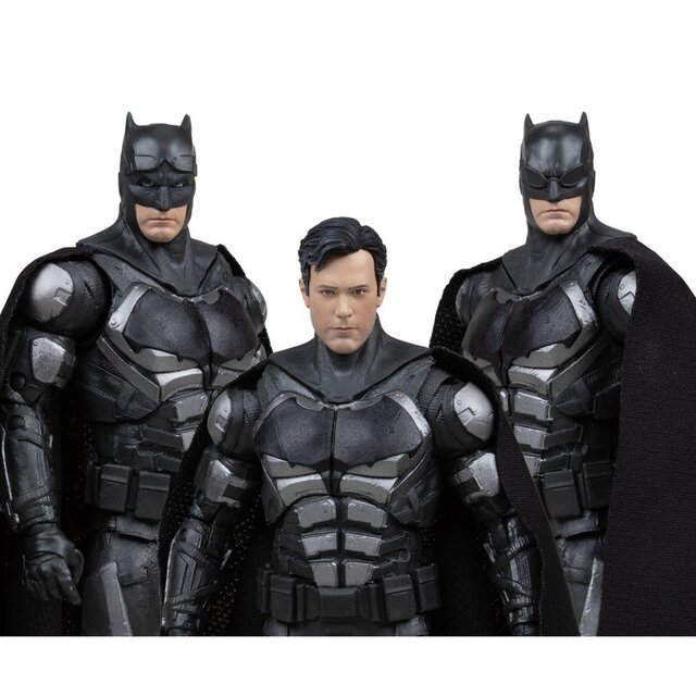 DC Multiverse Batman (Justice League) (Gold Label) Action Figure 18cm