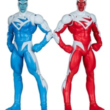 Collector Edition Superman Blue vs. Superman Red