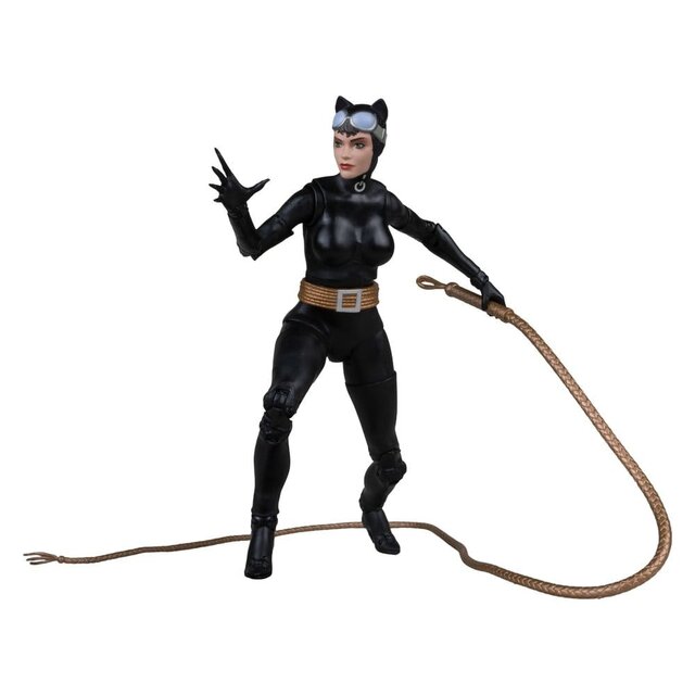 DC Multiverse Catwoman (Batman: Hush) (Gold Label) Action Figure 17cm
