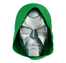 Marvel Dr Doom Mask Light 30cm