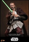 Star Wars: The Phantom Menace Movie Masterpiece Action Figure 1/6 Qui-Gon Jinn (Artisan Edition) Hot Toys Exclusive 32cm