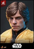 Star Wars Comic Masterpiece Luke Skywalker (Shadows Of The Empire) (Hot Toys Exclusive) Action Figure 28cm