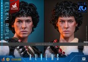 Alien Movie Masterpiece Ellen Ripley (Artisan Edition) Action Figure 30cm