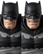 MAFEX Batman the Dark Knight Returns action figure 16cm