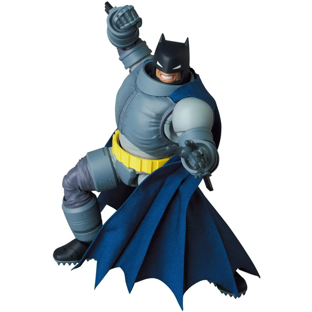 MAFEX Armored Batman (The Dark Knight Returns) 16cm