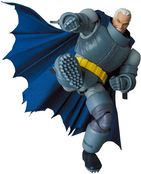 MAFEX Armored Batman (The Dark Knight Returns) 16cm