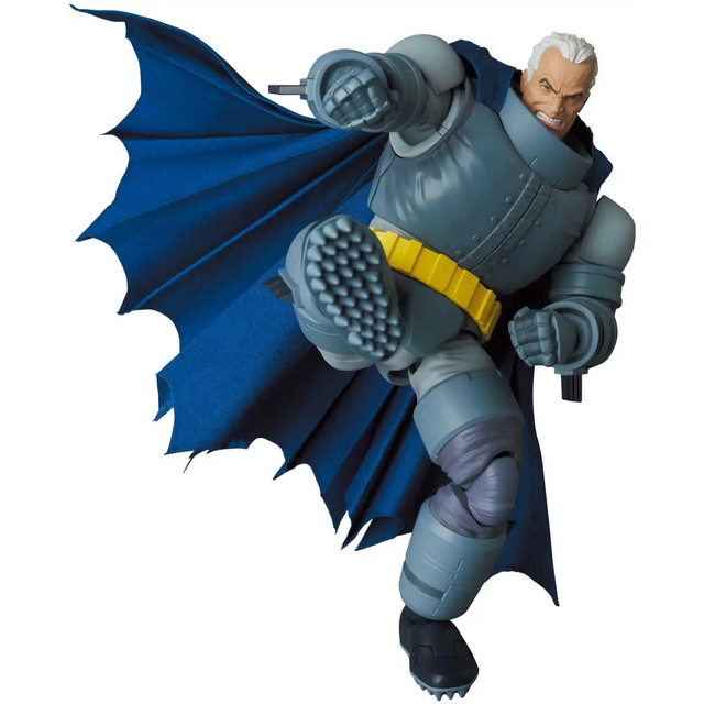 MAFEX Armored Batman (The Dark Knight Returns) 16cm