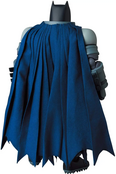 MAFEX Armored Batman (The Dark Knight Returns) 16cm