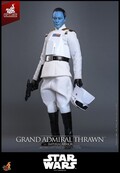 Star Wars: Rebels Television Masterpiece Grand Admiral Thrawn (Imperial Armor) Hot Toys Exclusive Action Figure 32cm