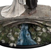 The Lord of the Rings Mini Statue Aragorn & Arwen 24cm