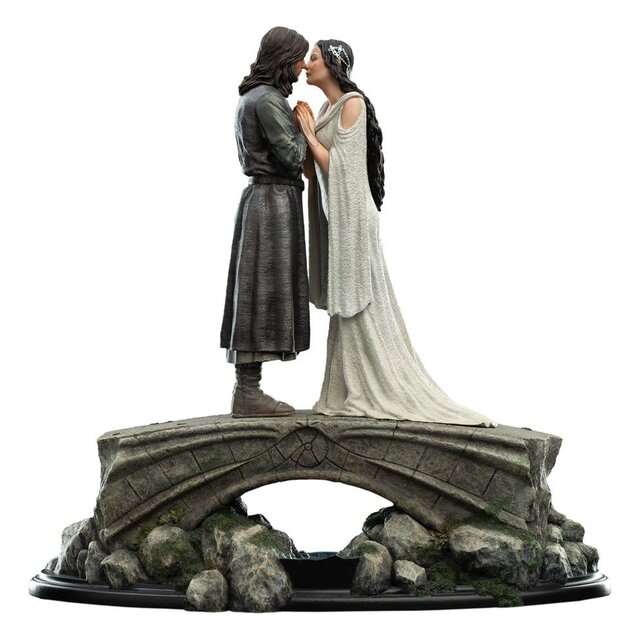 The Lord of the Rings Mini Statue Aragorn & Arwen 24cm