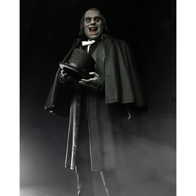 London after Midnight Ultimate Professor Edward C. Burke Action Figure 18cm
