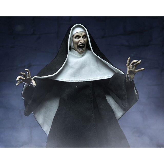 The Conjuring Universe Ultimate The Nun (Valak) Action Figure 18cm