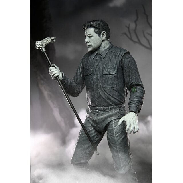 Universal Monsters Ultimate The Wolf Man (Black & White) Action Figure 18cm