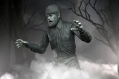 Universal Monsters Ultimate The Wolf Man (Black & White) Action Figure 18cm