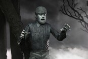 Universal Monsters Ultimate The Wolf Man (Black & White) Action Figure 18cm