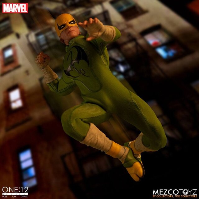 Marvel Comics One:12 Collective Iron Fist Action Figure 17cm