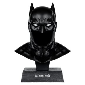 Batman: Noel 1/3 Cowl Replica