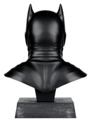 Batman (Batman: Noel) 1/3 Cowl Replica 18cm