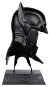 Batman (Batman: Noel) 1/3 Cowl Replica 18cm