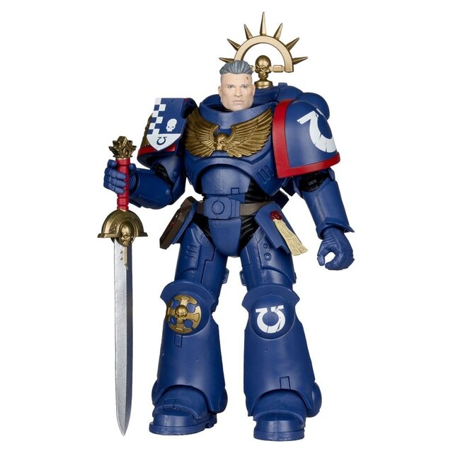 Warhammer 40,000 3rd Company Lieutenant (Ultramarines) Action Figure 18cm