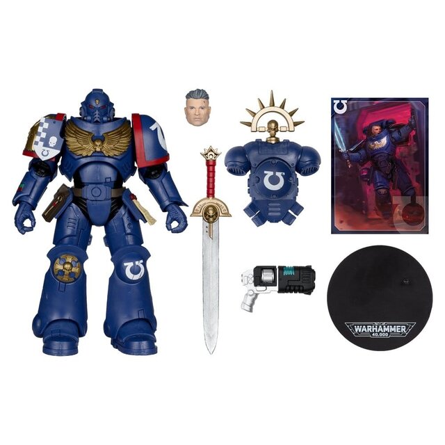 Warhammer 40,000 3rd Company Lieutenant (Ultramarines) Action Figure 18cm