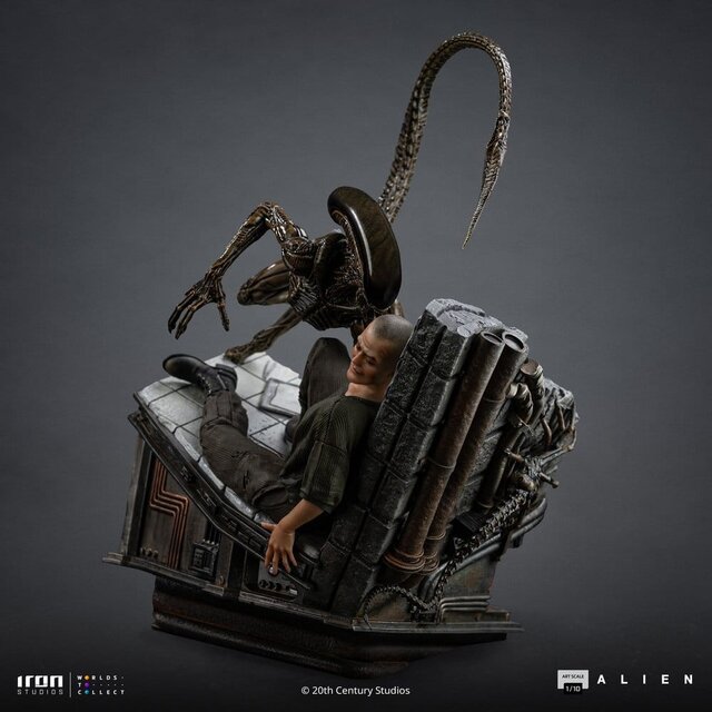 Alien 3 Art Scale Statue 1/10 Ellen Ripley & Dog Alien 23cm