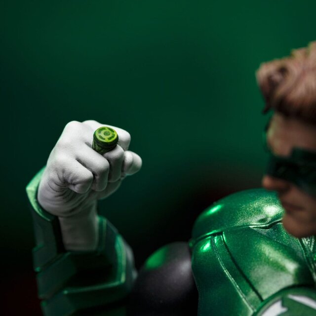 DC Comics Art Scale Deluxe Statue 1/10 Green Lantern Unleashed 24cm