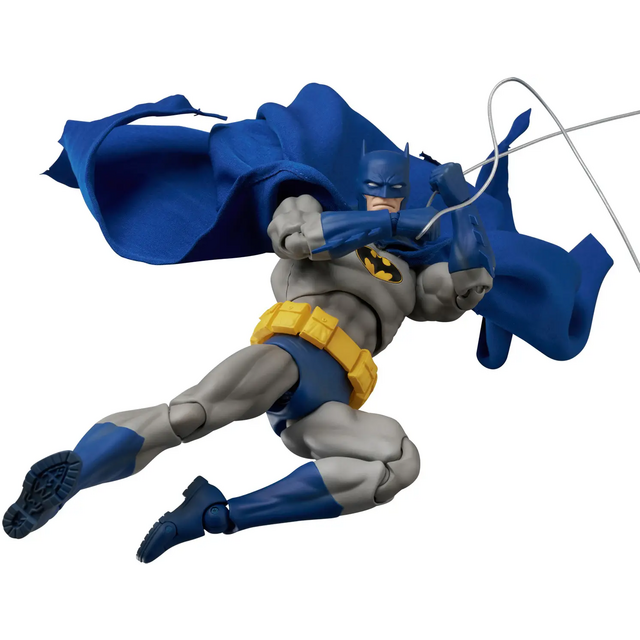 MAFEX DC Comics Batman Recollection Blue Ver. Action Figure 16cm