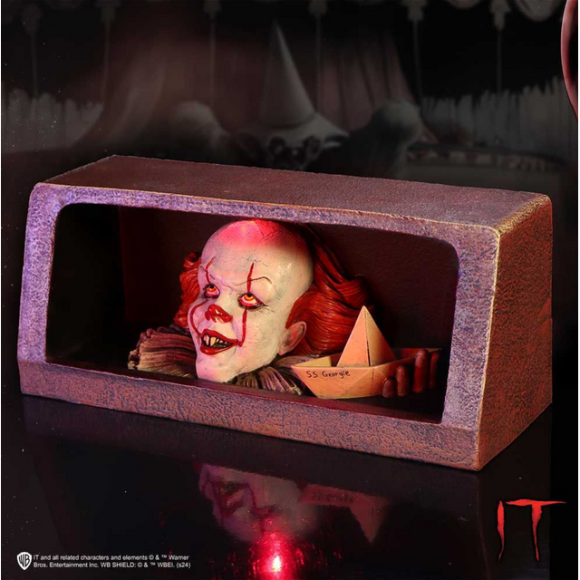 Pennywise Light Up Drain Sculpture