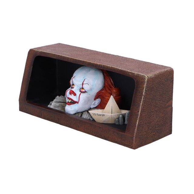 Pennywise Light Up Drain Sculpture