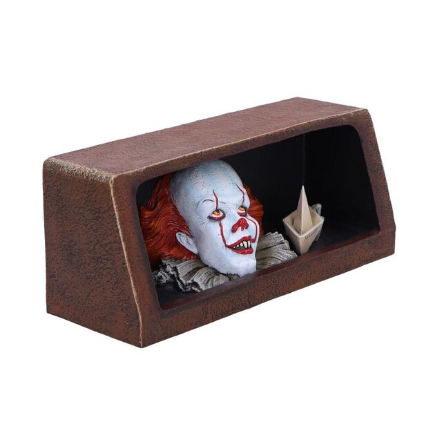 Pennywise Light Up Drain Sculpture