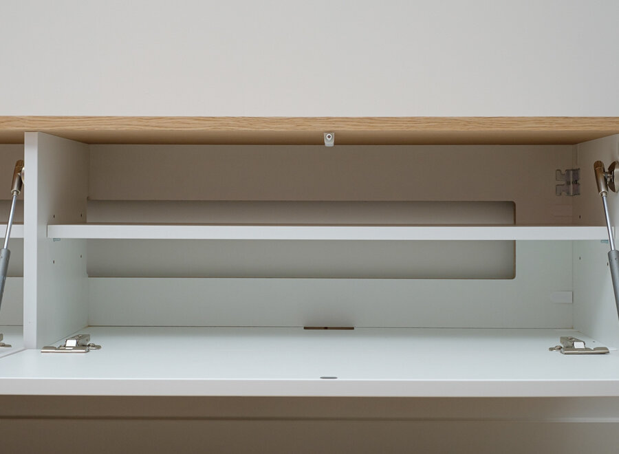 Zwevend tv meubel met 3 kleppen wit met eiken blad