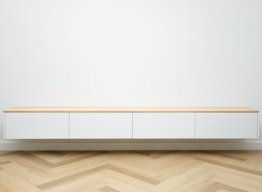 Tv meubel met 4 kleppen wit en eiken blad