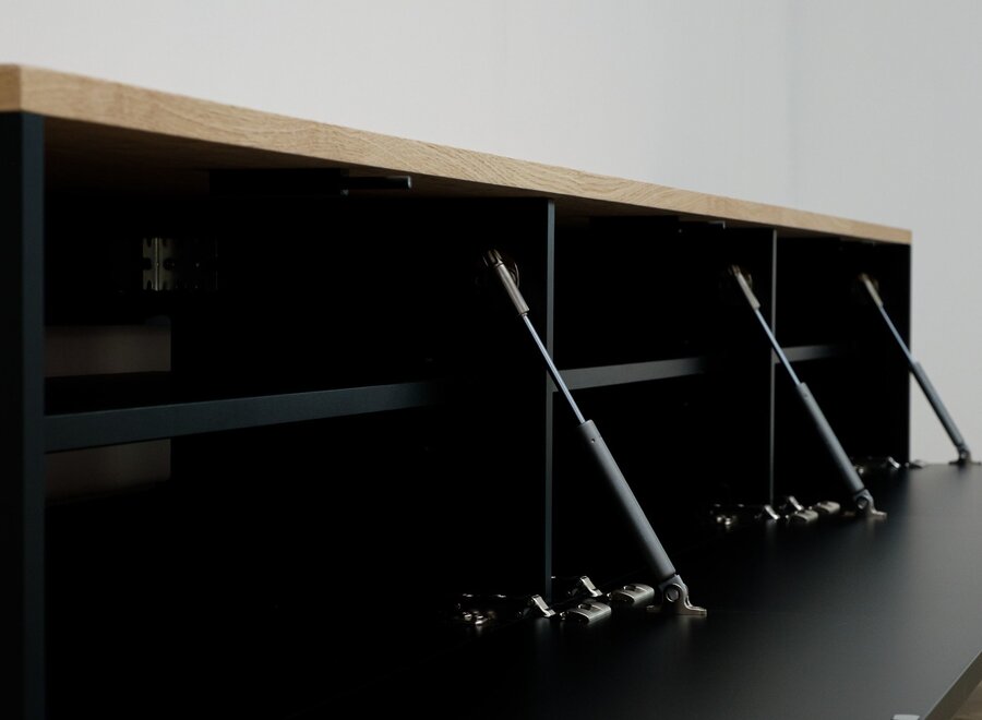 Zwevend tv meubel met 3 kleppen zwart met eiken blad