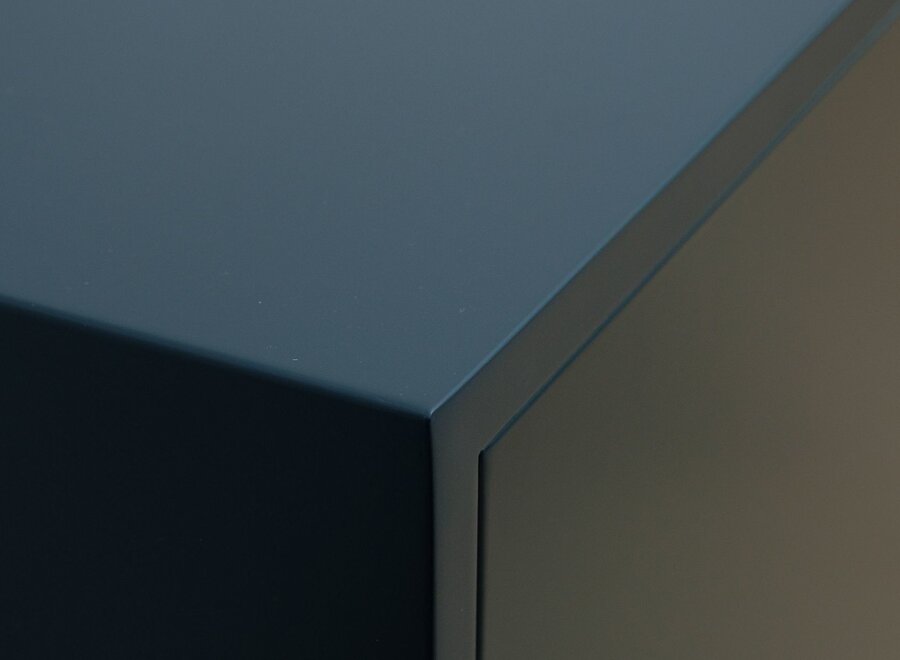 Zwevend tv meubel met 3 kleppen in kleur naar keuze