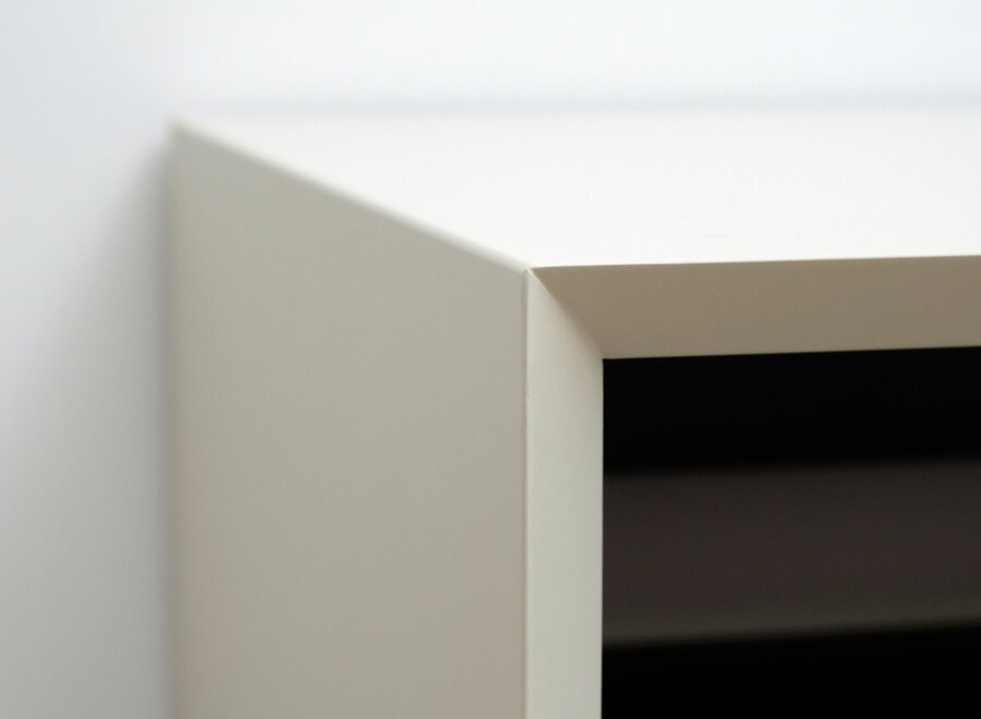 Zwevend Tv meubel met 3 kleppen - in kleur naar keuze