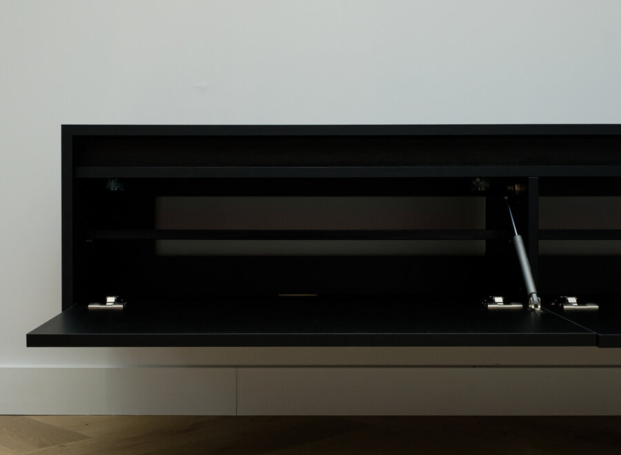 Zwevend tv meubel met 2 kleppen en greeplijst in zwart eiken